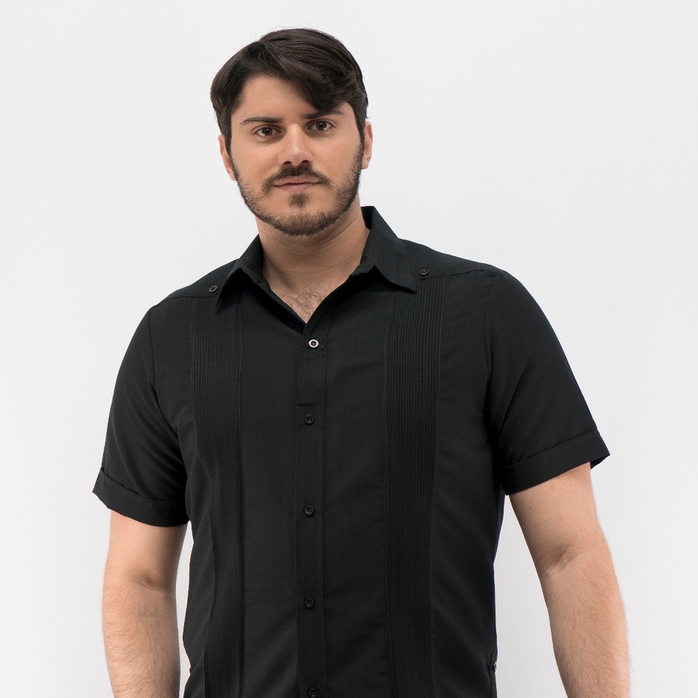 Wilke Rodriguez Men's Cuban Styled Shirt 👕